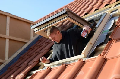 Pose de fenêtres de toit Velux à Tillé